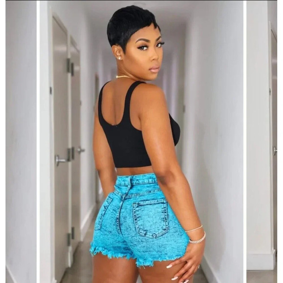 Womens Turquoise Shorts - Size Large - MuurSwag - NWT - Picture 3 of 15